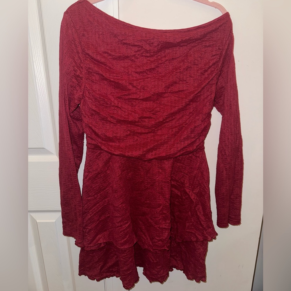 Elegant Red Long Sleeve Dress